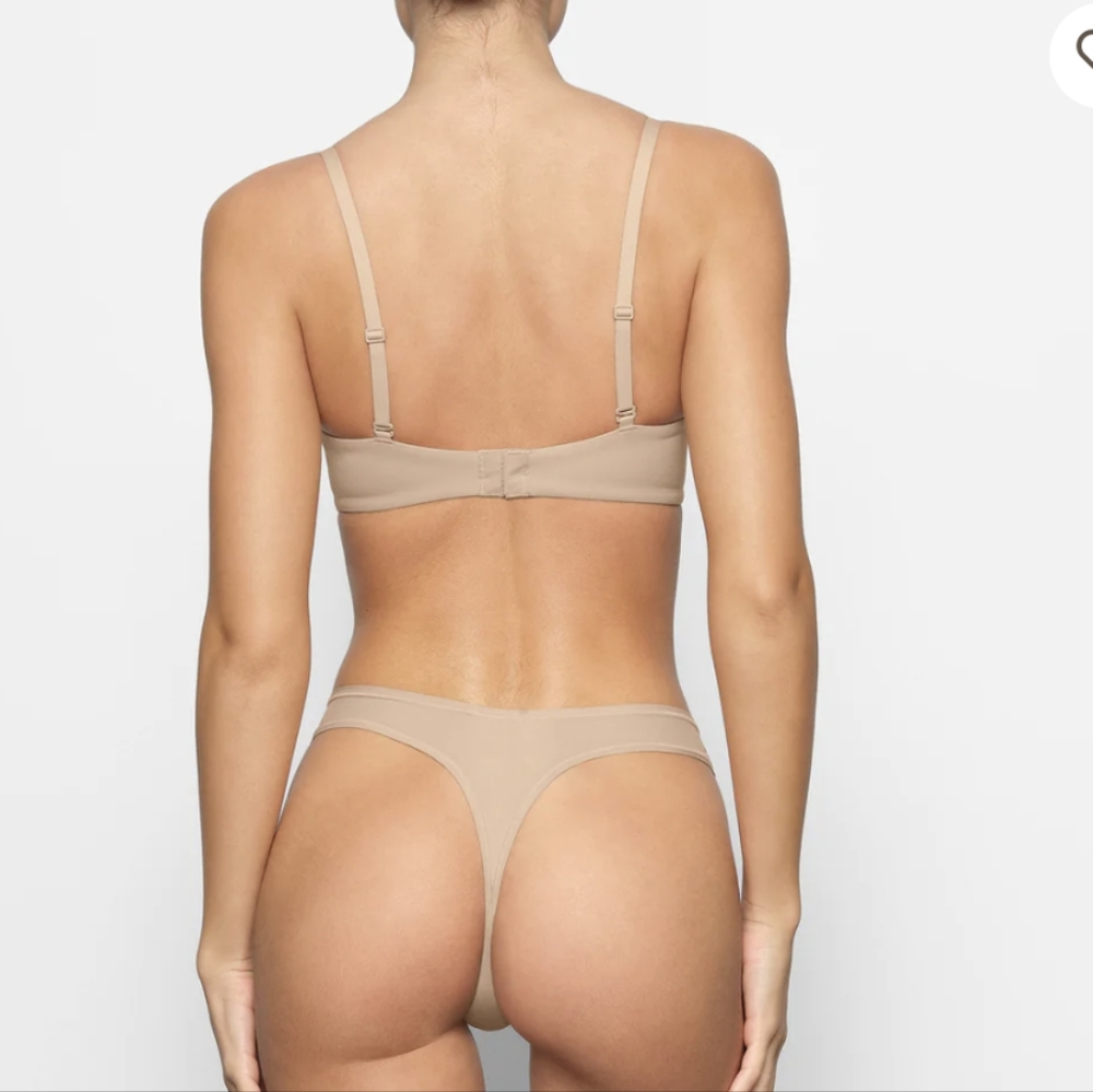 SKIMS FITS EVERYBODY PUSH UP 34A - Picture 3 of 3